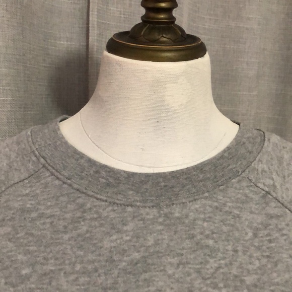 Like New Calvin Klein “Jeans” Semi Cropped Sweatshirt-Sz M-Gray Crewneck - Picture 4 of 15